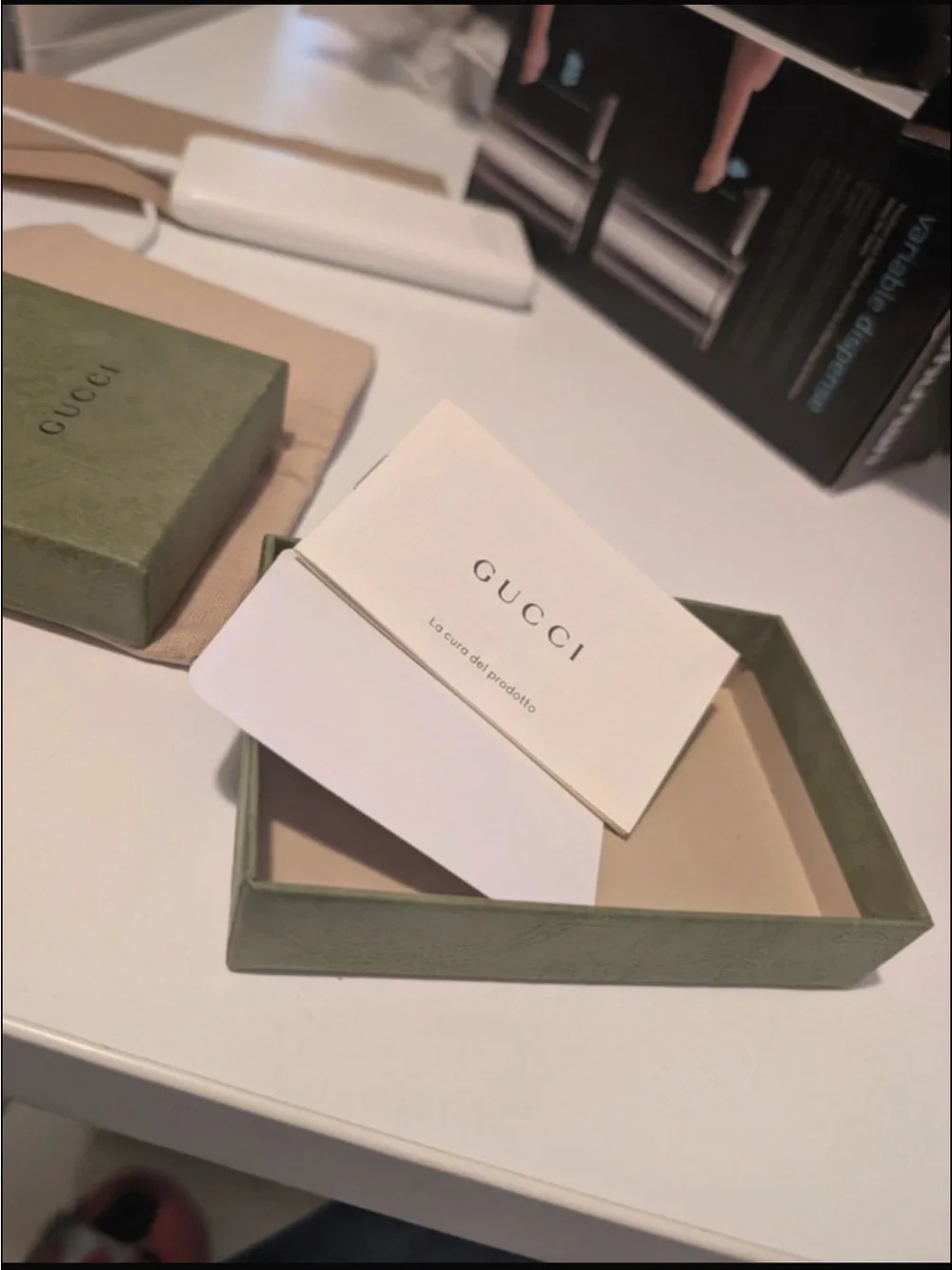 Gucci Beige and Brown GG Supreme Card Holder
